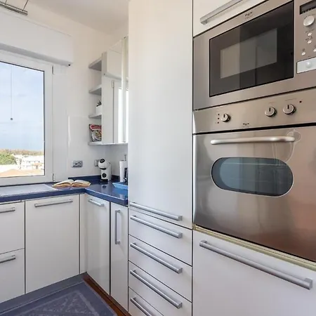 Casa Futuro - Beautiful Sea View With Pool Apartment Torre Grande