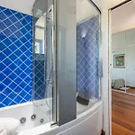 Casa Futuro - Beautiful Sea View With Pool Appartamento Torre Grande