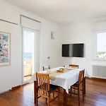 Casa Futuro - Beautiful Sea View With Pool Torre Grande
