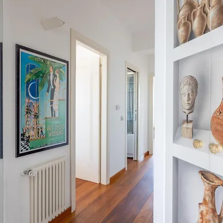 Casa Futuro - Beautiful Sea View With Pool Apartman *