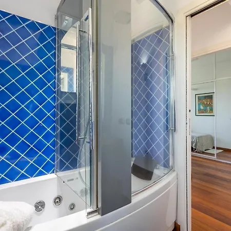 Casa Futuro - Beautiful Sea View With Pool Apartment Torre Grande